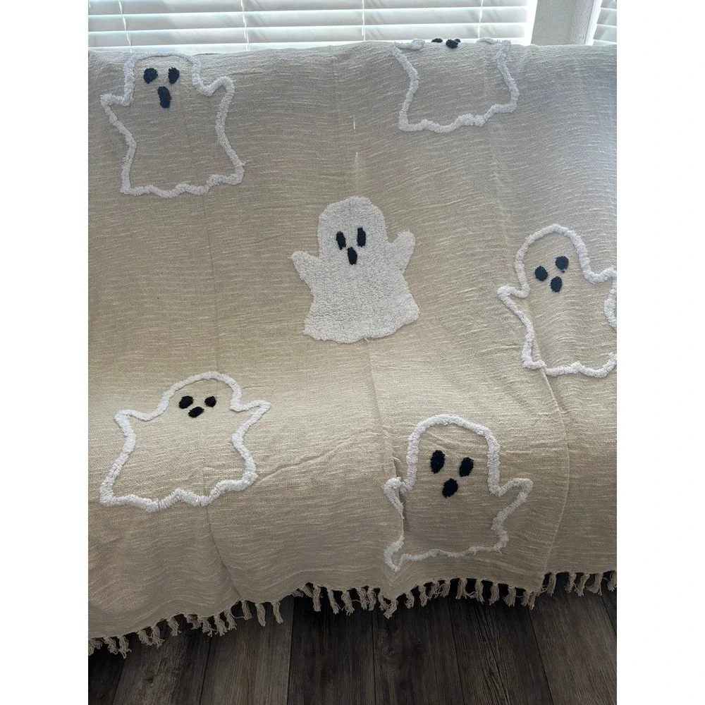 Ghost Throw‎